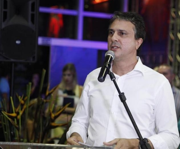 Camilo Santana conduzirá palestra magna no Seminário Prefeitos Ceará 2016