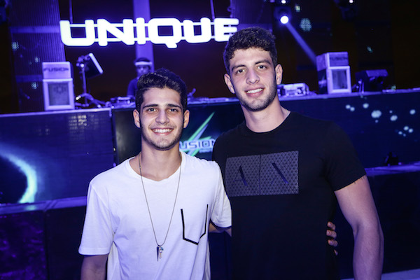 Two Notty comanda as carrapetas no lançamento da ”Spectra”