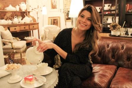 Secrets de Famille tem sua hora do chá hoje