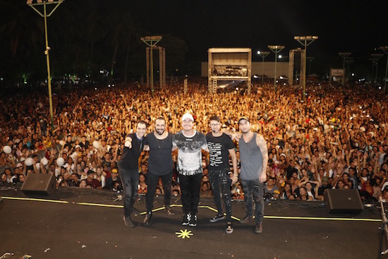 Samba Brasil movimenta o Marina Park em noite de festa