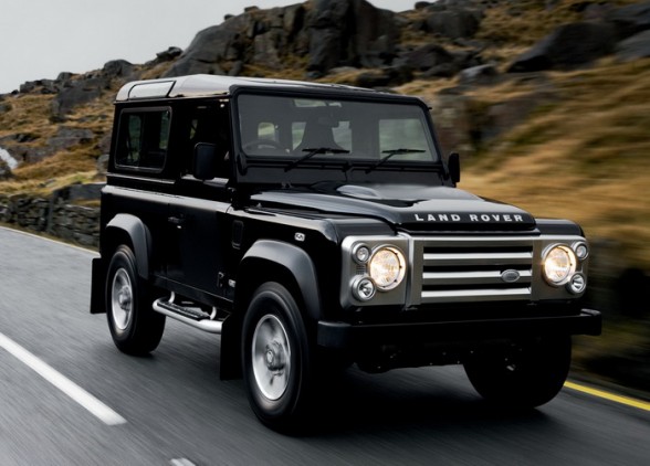 Jaguar Land Rover celebra os 50 anos da série James Bond