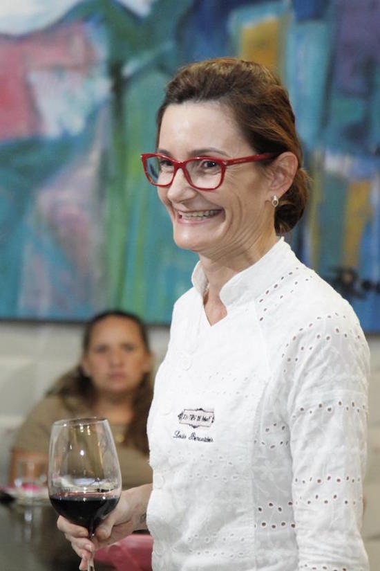 Casa de Moá recebe personalidades em leilão de arte nesta terça-feira