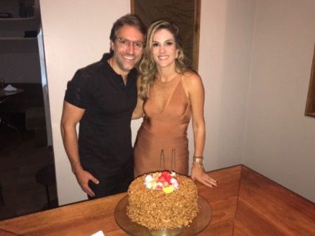 Mariana Mota festeja a nova idade no japonês do Jardins Open Mall