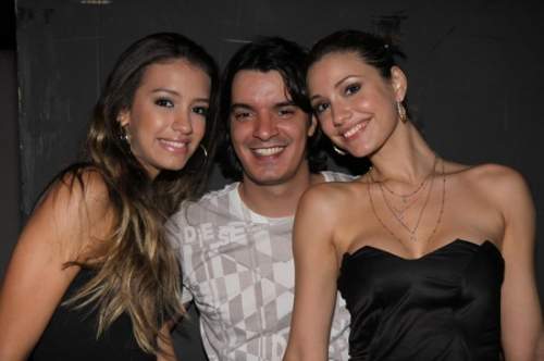 I Drink in Ibiza fez a Santorine bombar