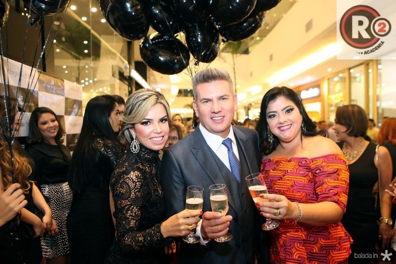 Jorge Bischoff desfila criações arrebatadoras na passarela do SPFW