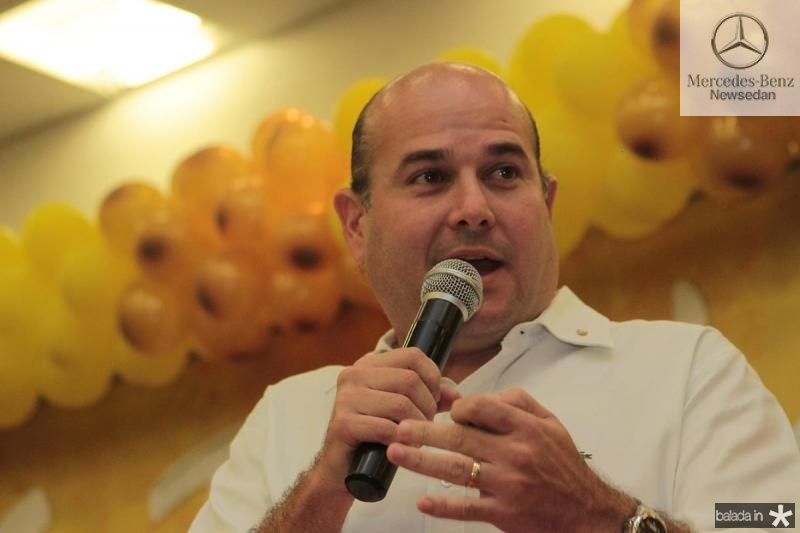 Roberto Cláudio anuncia atrações do Réveillon de Fortaleza durante almoço da ABIH-CE