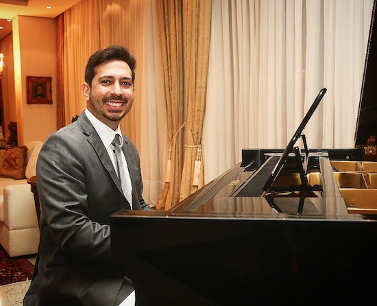 Felipe Adjafre recebe Mônica Silvestre no Recital Solidário da AABB