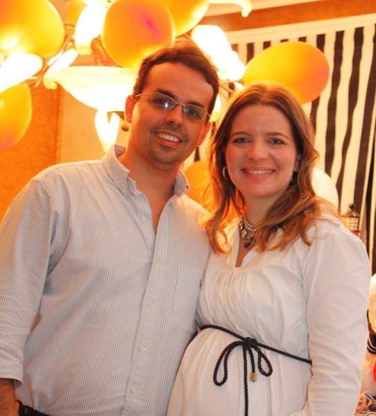 Contando os dias para a visita da dona Cegonha, Karisia Sampaio foi a figura central do Cha de Fraldas de Gabriel