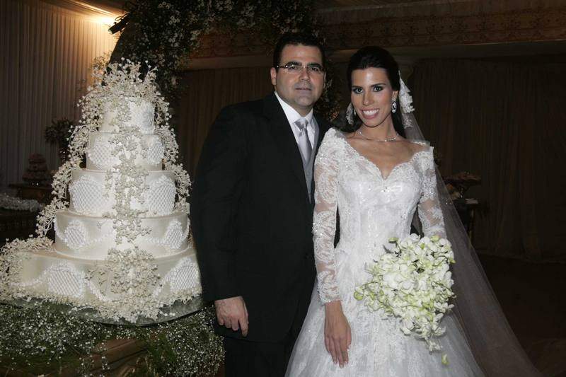 O casamento de Luciano Cavalcante Neto e Daniella Farias reuniu o PIB jovem no Lulla\'s Ath&eacute;n&eacute;e