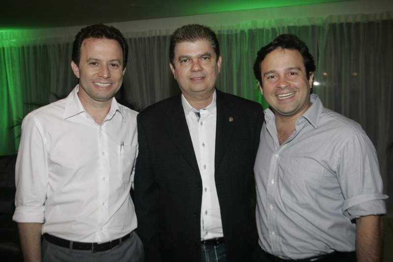 Premio Contribuintes 2011 foi lan&ccedil;ado no La Maison Dunas