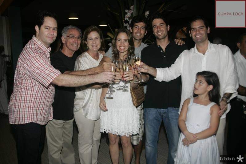 Tarso Melo inaugura hotel de charme, na Praia do Barro Preto, em Aquiraz