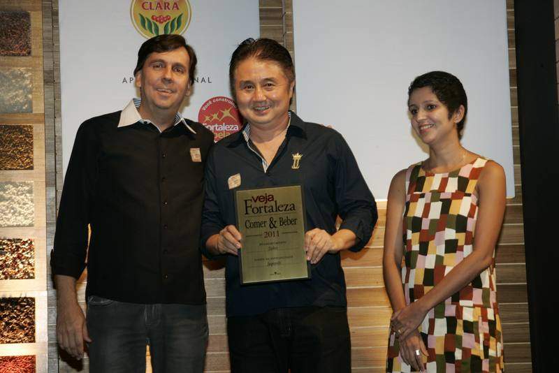 O melhor de Fortaleza - Conheca os vencedores da edicao 2011/2012 da Veja Fortaleza Comer & Beber lancada nesta quinta-feira, no La Maison