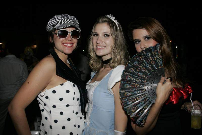 Halloween do Varanda`s re&uacute;ne alguns dos rostos mais bonitos da nova gera&ccedil;&atilde;o no Ideal Clube
