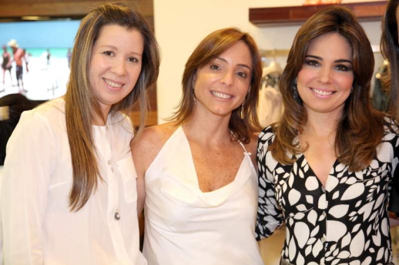 O Gift Day agitou a Bobstore e reuniu uma turma cheia de charme na loja de Ana Paula Daud