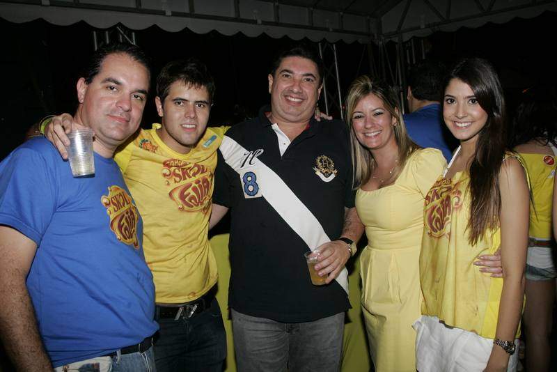 Asa de Aguia comandou a animacao na Skol Folia e deu a largada do Giro do Verao