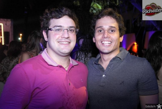 Garrafeira 520 inaugura hoje