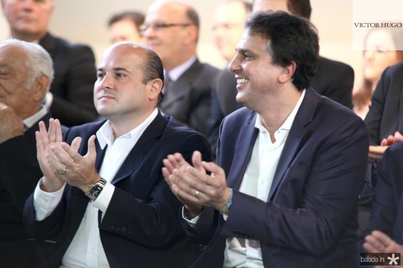 Camilo Santana e Roberto Cláudio autorizam início da urbanização do Morro Santa Terezinha