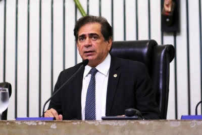 Zezinho Albuquerque leva Ceará sem Drogas a Várzea Alegre