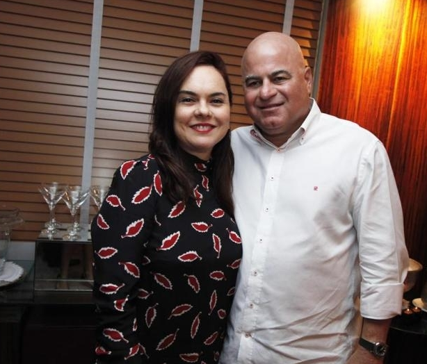 Denise e Luciano Cavalcante recebem na Lagoinha