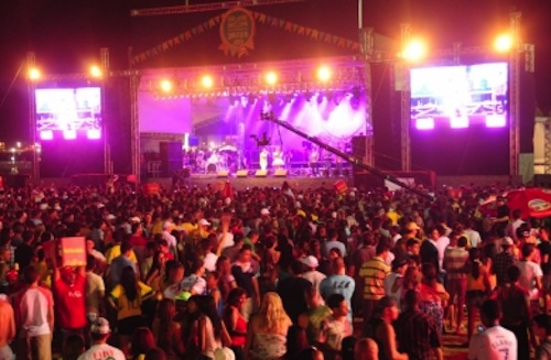 São João da Copa da Confederações na Praia de Iracema