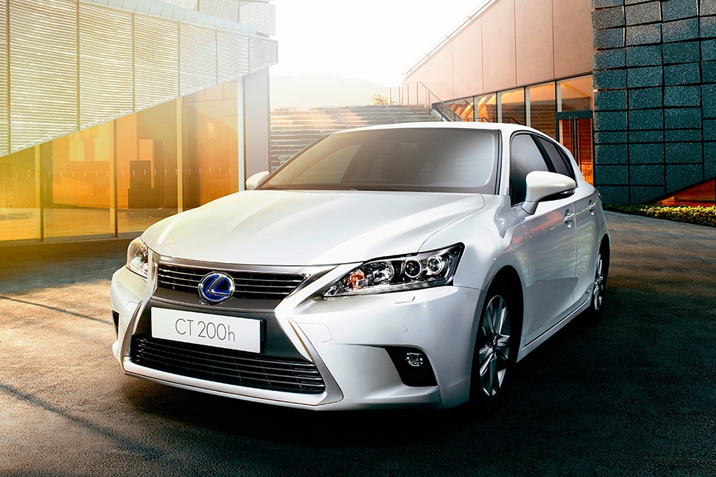 Lexus reposiciona o preço do híbrido CT 200h no mercado brasileiro