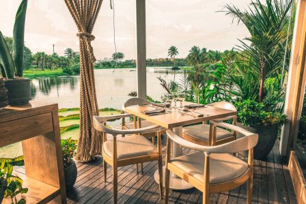 Zoi Restaurante com programação especial no almoço de hoje