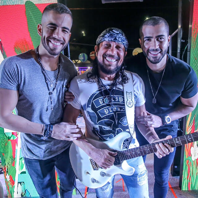 Bloco Vumbora fecha primeira noite de Fortal com Rafa, Pipo e Bell Marques