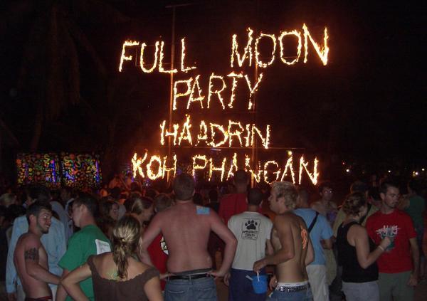 Primeira edição da Full Moon Party