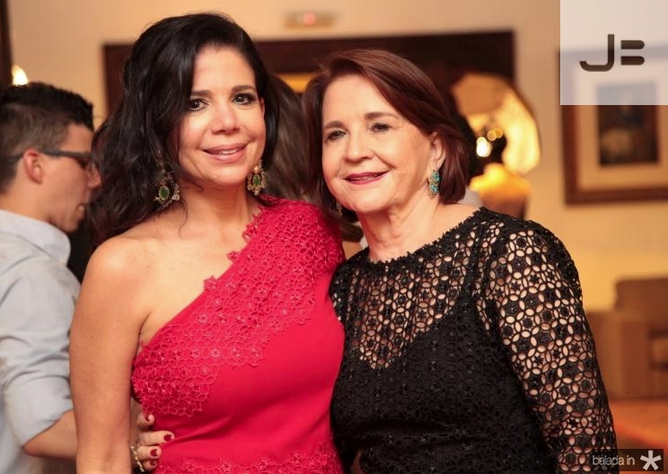 Lenita Negrão ganha os parabéns nesta sexta-feira!