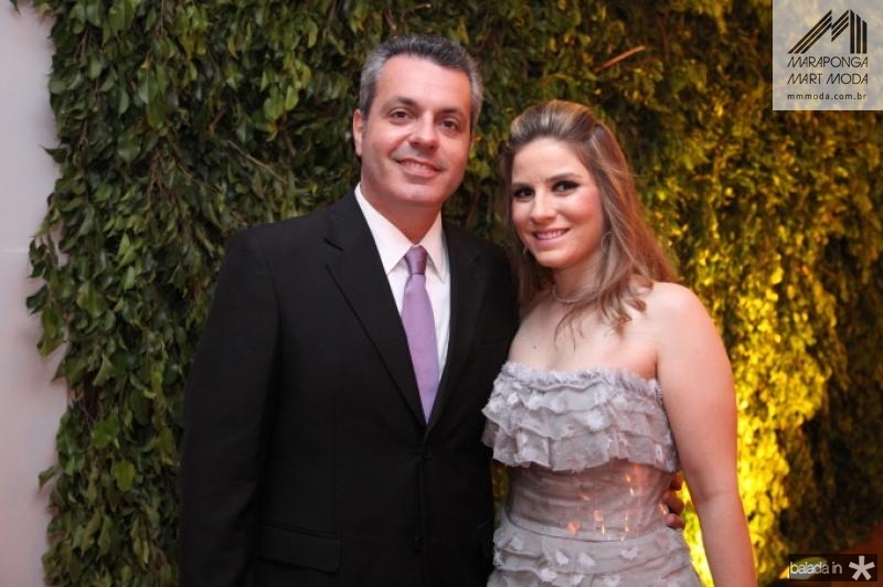 Maria Clara e Leonardo Dall’Ólio festejam aniversários das filhas