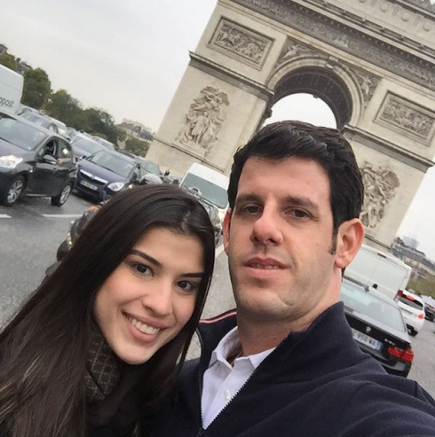 Eduardo Carneiro e Manoela Pimenta aterrissam em Paris