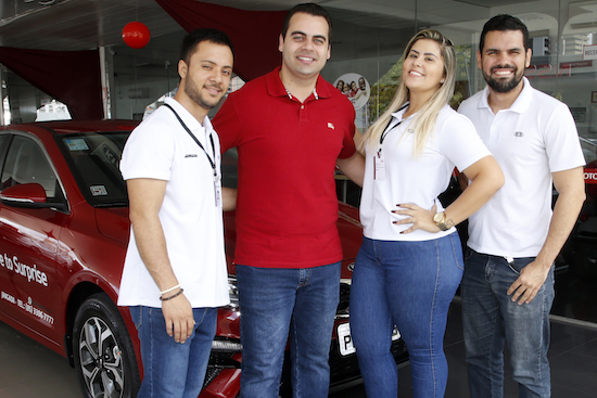 Kia Jangada recebe os amantes de carrões para o lançamento do Novo Cerato