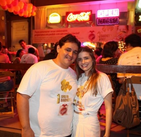 Barney’s Burger comemora 2º birthday