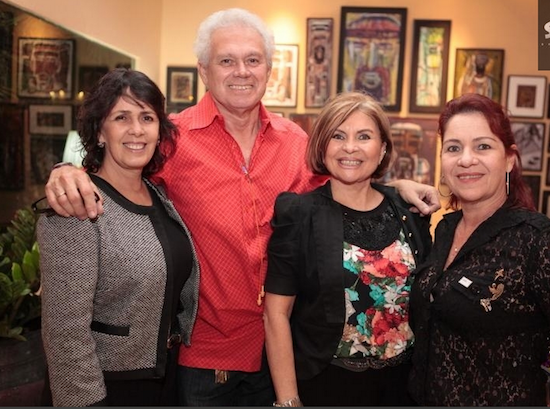 Neuma Figueiredo festeja os 15 anos da Casa Cor Ceará