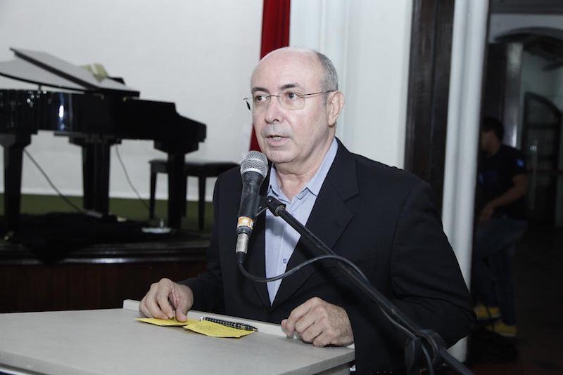 Amarilio Cavalcante é reconduzido ao comando do Ideal Clube