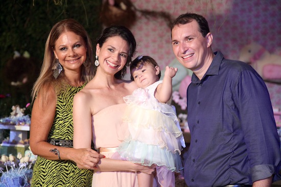 Roberta Nogueira realiza festa de sonho para Marina Lima