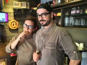 Lucas Corazza e Anna Paula promovem mais uma edição do ‘Chocólatras Solidários’