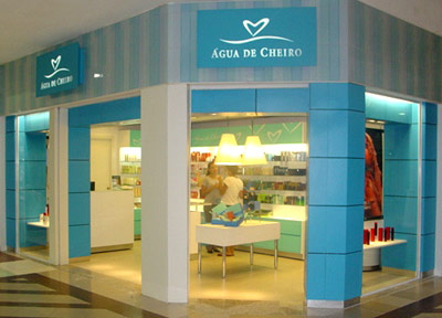 Água de Cheiro e Villa no Del Paseo