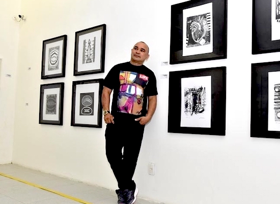 Silvano Tomaz pilota roda de conversa no Museu de Arte da UFC