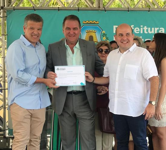 Praça Jório da Escóssia é inaugurada pelo Prefeito Roberto Cláudio