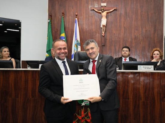 Rai Meirelles é homenageado pela Câmara Municipal de Fortaleza