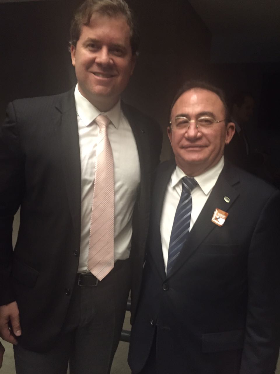 Manoel Cardoso Linhares participa de homenagem à ABIH Nacional, na Câmara dos Deputados