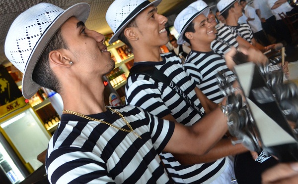Foi sucesso o bloco de pré-carnaval do Boteco Praia
