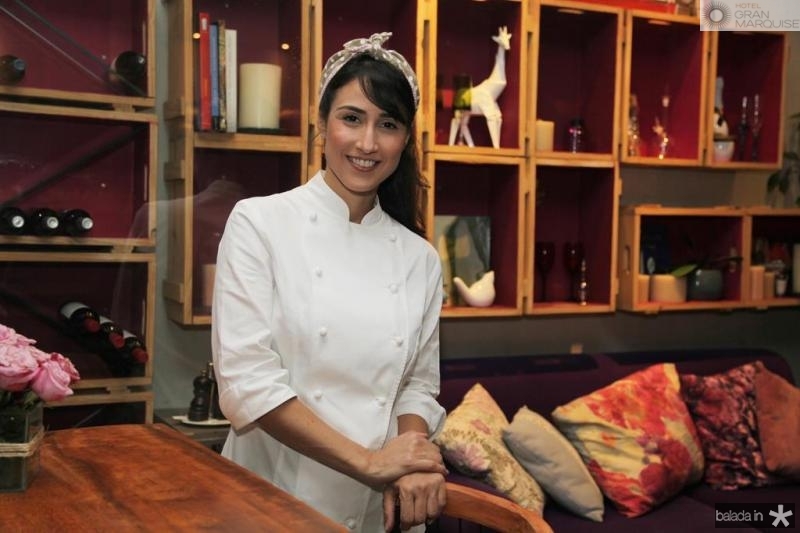 Lia Quinderé assina mesa de doces do ‘mesversário’ de Bento Queiroz