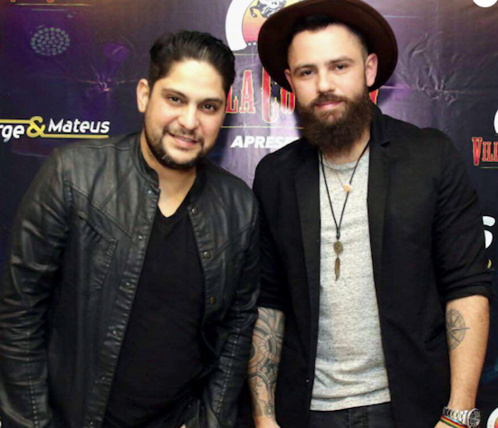 Jorge e Mateus desembarcam em Fortaleza. O motivo?