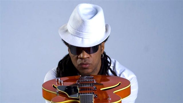 Carlinhos Brown apresenta ‘O Olhar que Ouve’, em Brasília