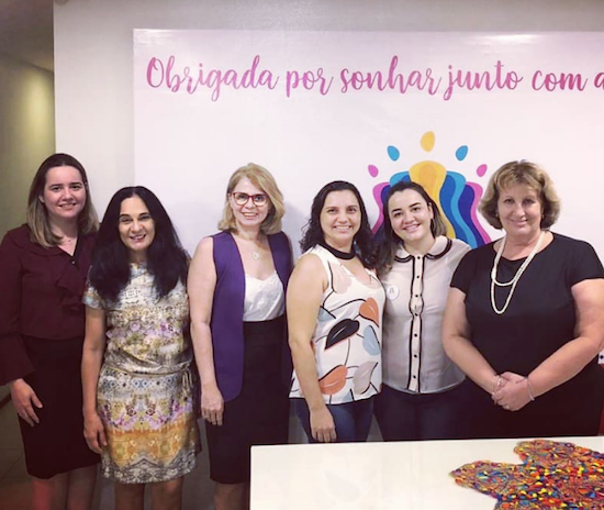 Grupo Mulheres do Brasil promove encontro para fomentar negócios e networking