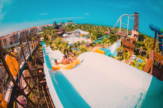 Nickelodeon celebra os 20 anos do Bob Esponja com diversas ações no Beach Park