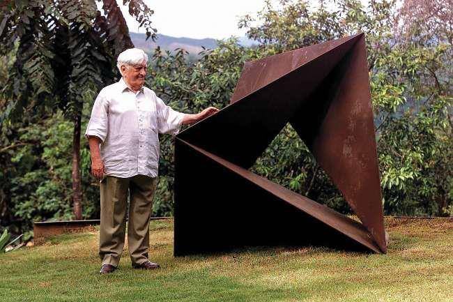 José Guedes abre exposição de Amilcar de Castro na Casa D’Alva