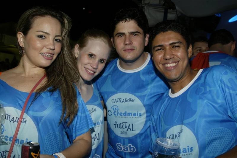 Fabinho Varela soltou a voz e fez tremer o Camarote GFT-Credmais, no sábado do Fortal